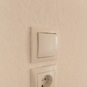 Neu bis ins Detail - Ansicht der Steckdosen und Schalter
